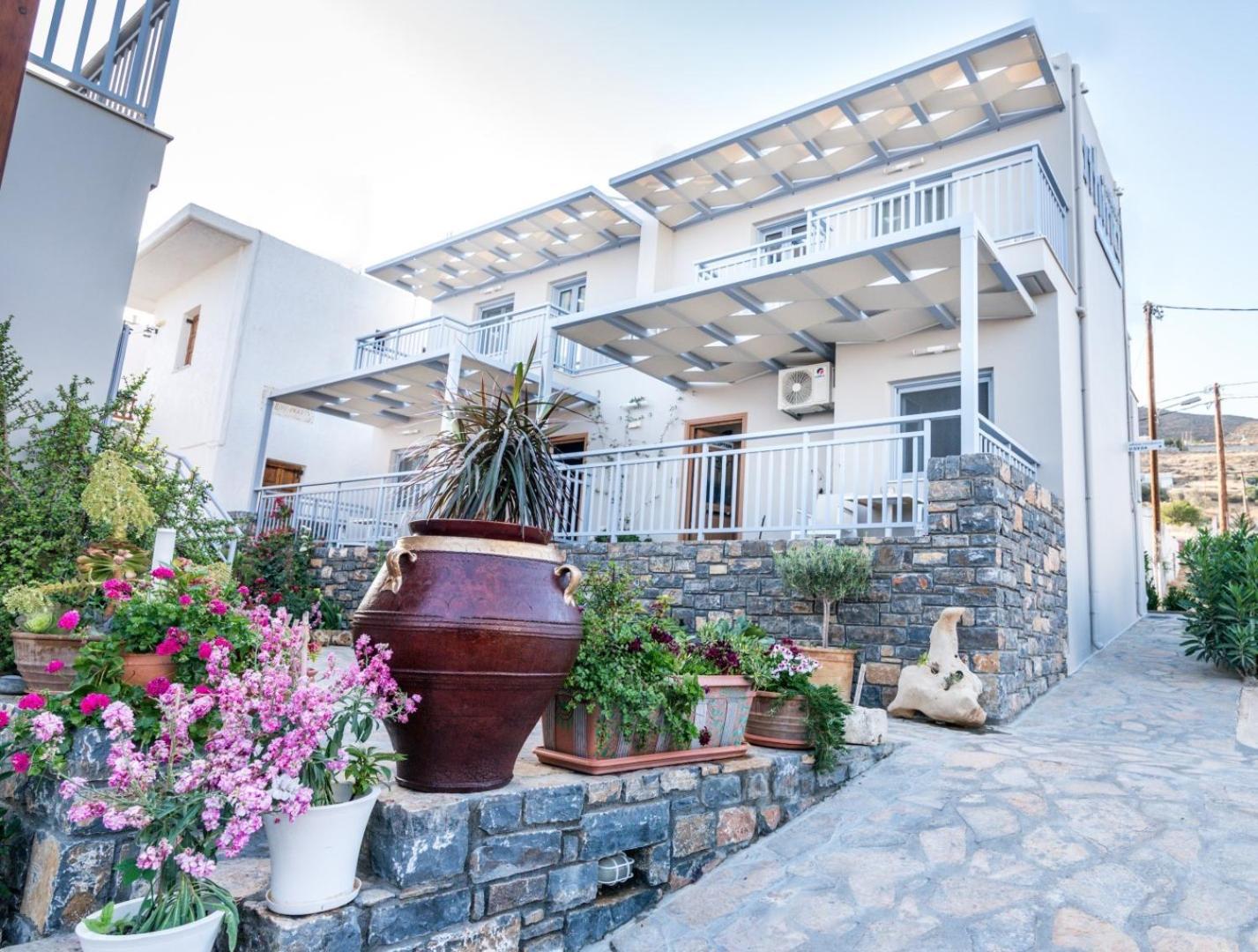 Athina Residence Léntas Dış mekan fotoğraf