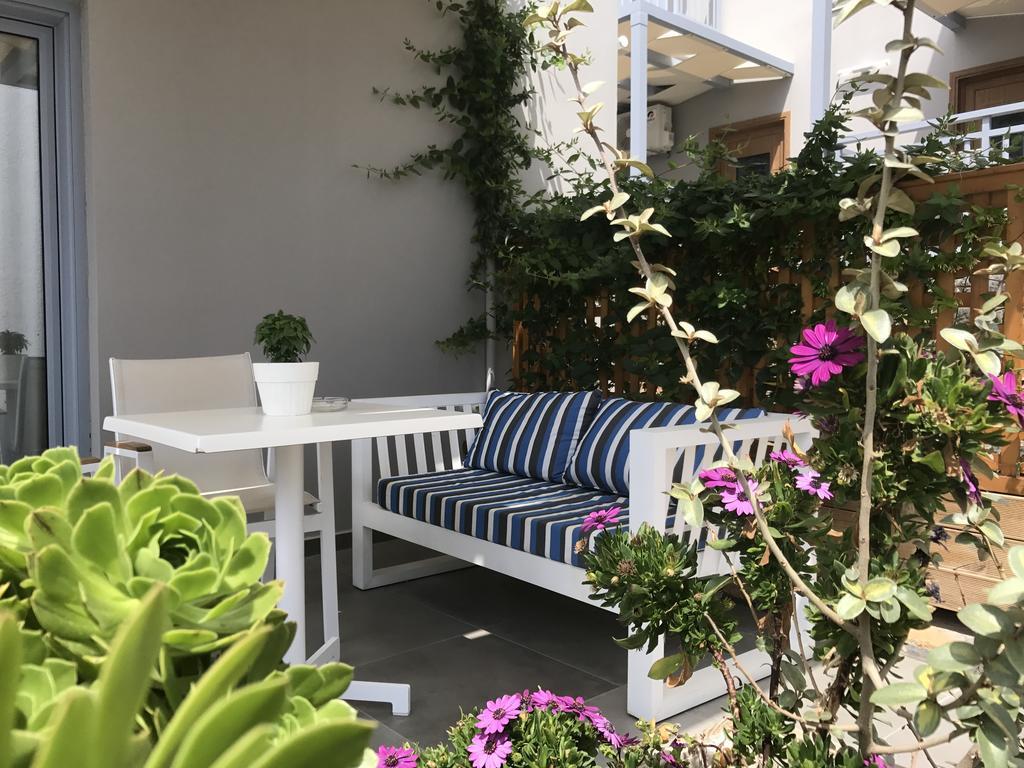 Athina Residence Léntas Dış mekan fotoğraf